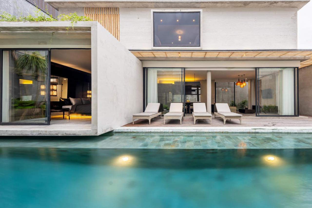Inspira Seminyak Vila Exterior foto